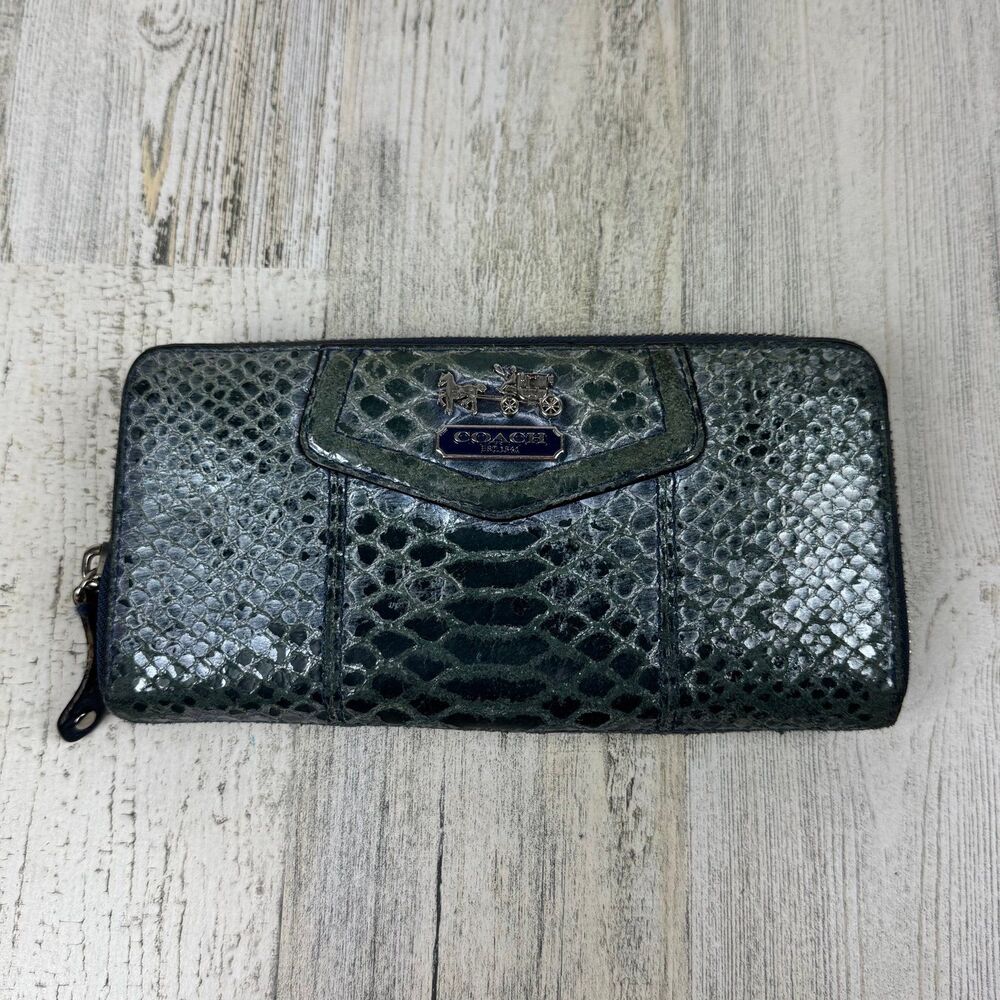 Coach Exotic Vintage Embossed Metallic Snakeskin Wallet